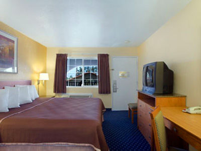 Howard Johnson By Wyndham National City/san Diego South 2*